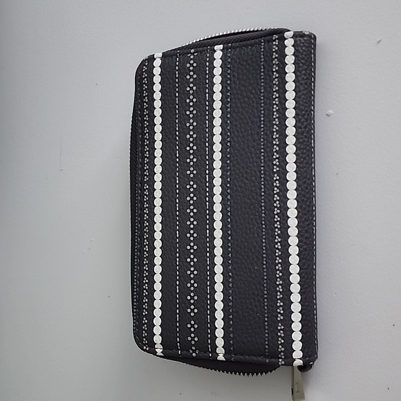 Wallet - Picture 2 of 3